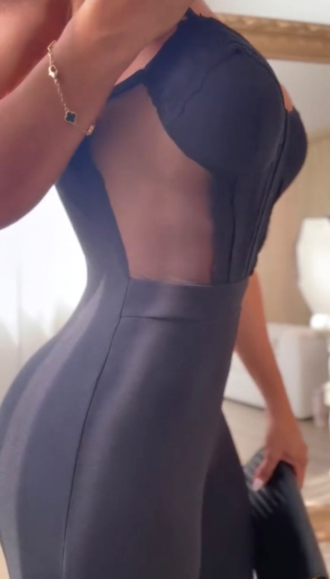 Tuta Arianna
